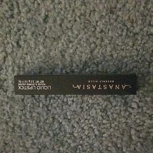 Anastasia Beverly Hills liquid lipstick in malt.